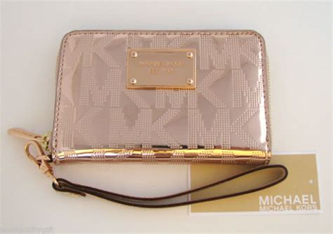 michael kors electronics wallet